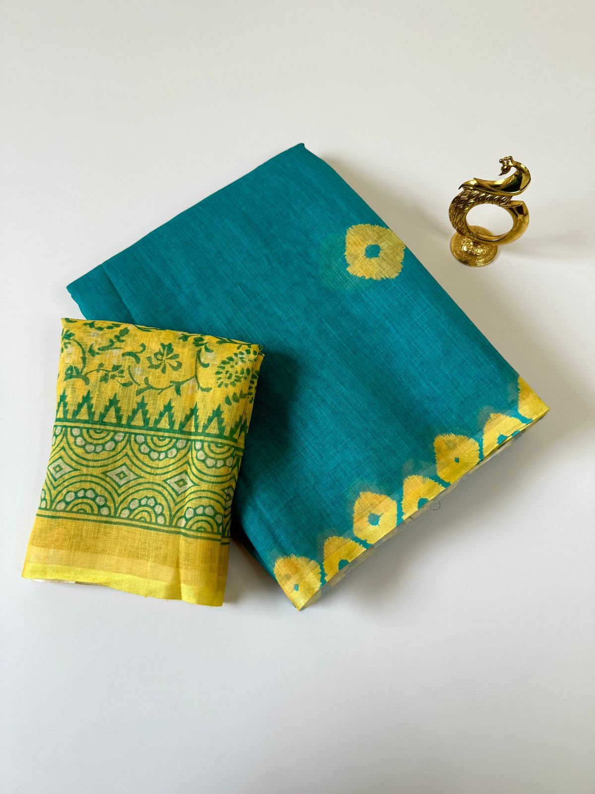 Premium Linen Cotton Designer Saree with Elegant Pallu Tassels