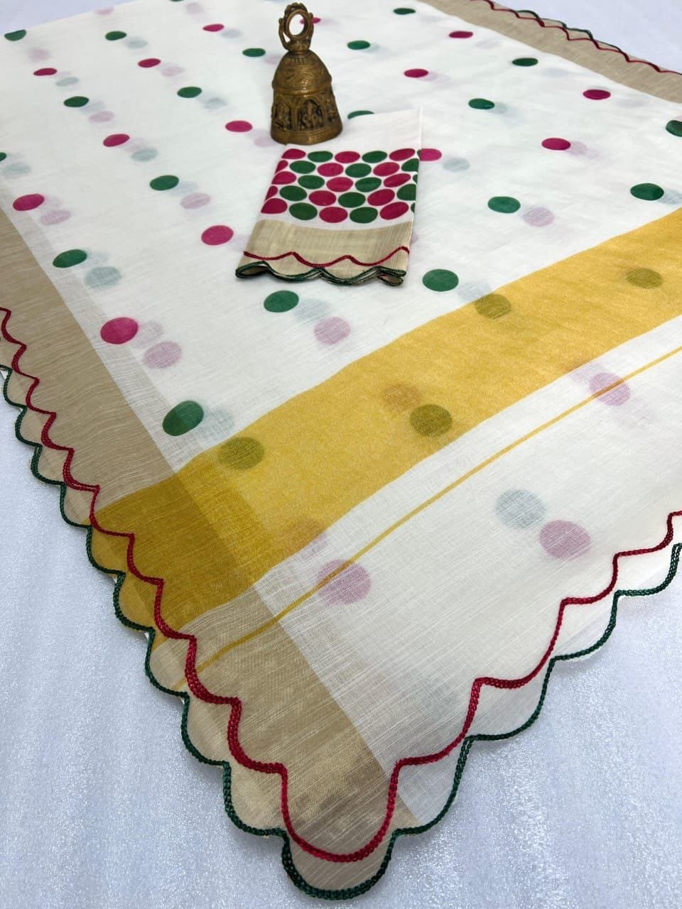 Premium Digital Print Linen Saree with Gold Jari Border & Designer Cut-Work Handwork