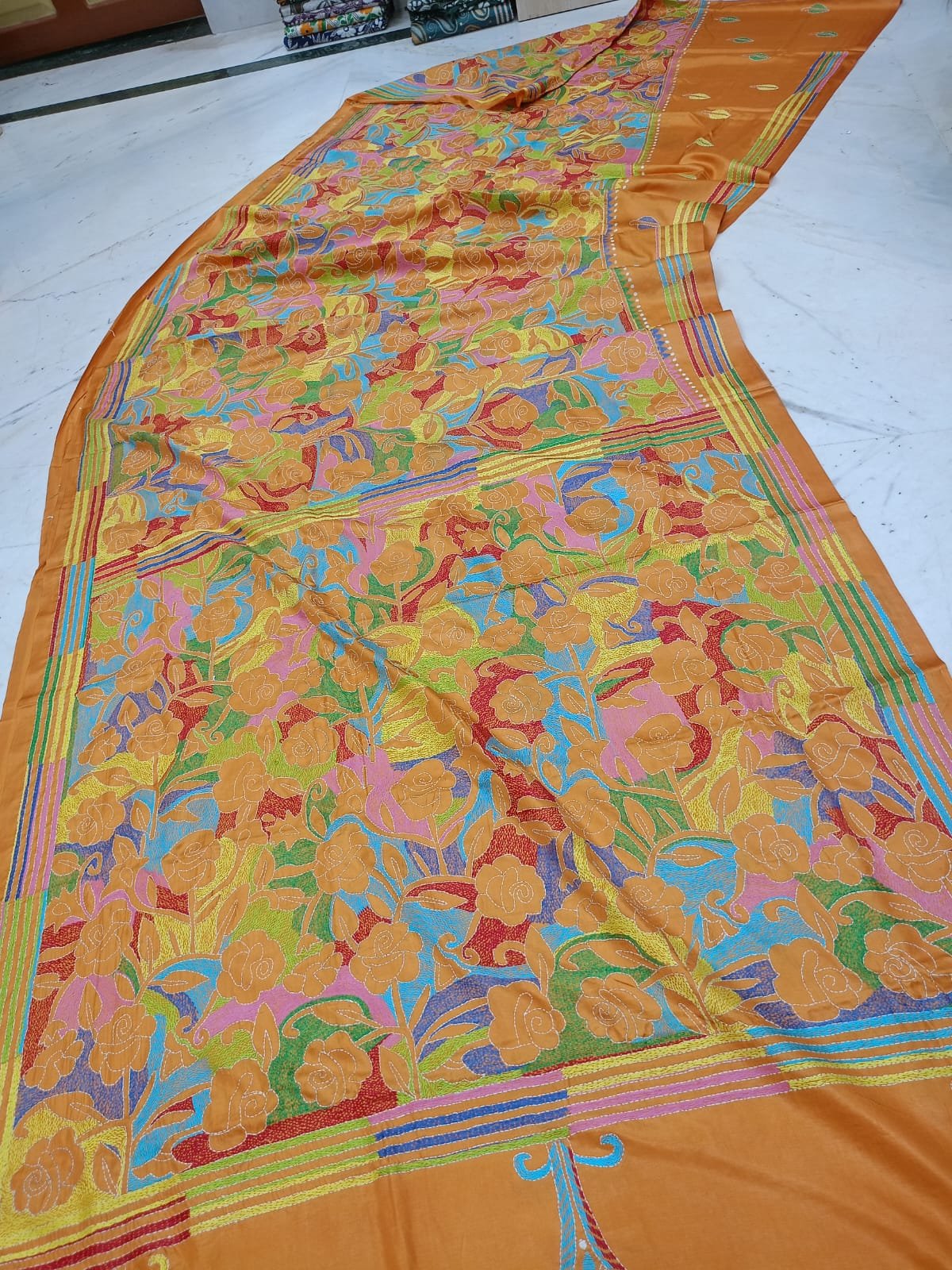 Premium Blended Bangalore Silk Reverse Kantha Stitch Handloom Saree