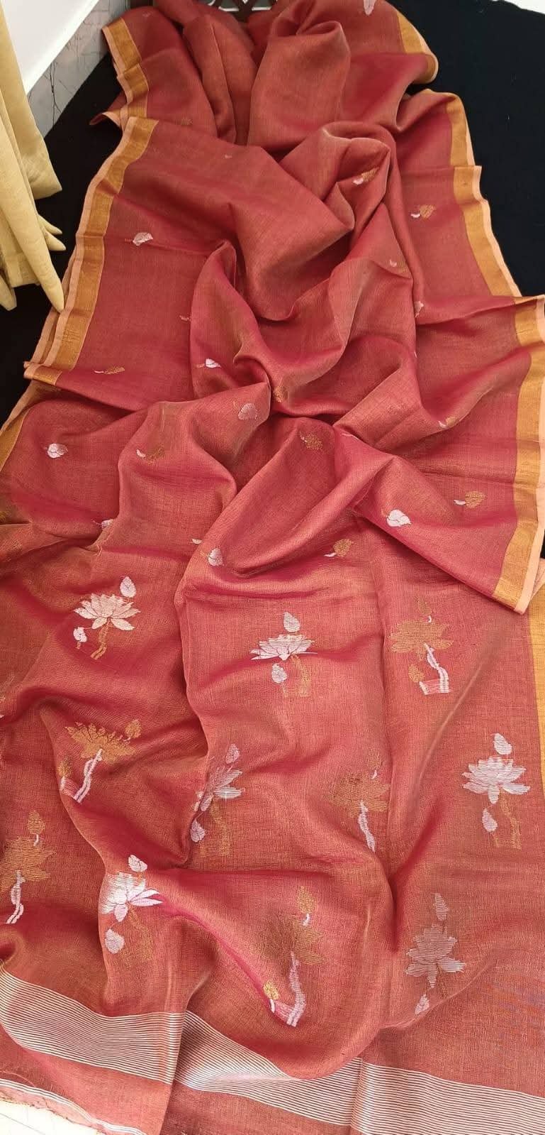 Exclusive Premium Handloom Tissue By Linen Saree with Lotus Weaving Buttas