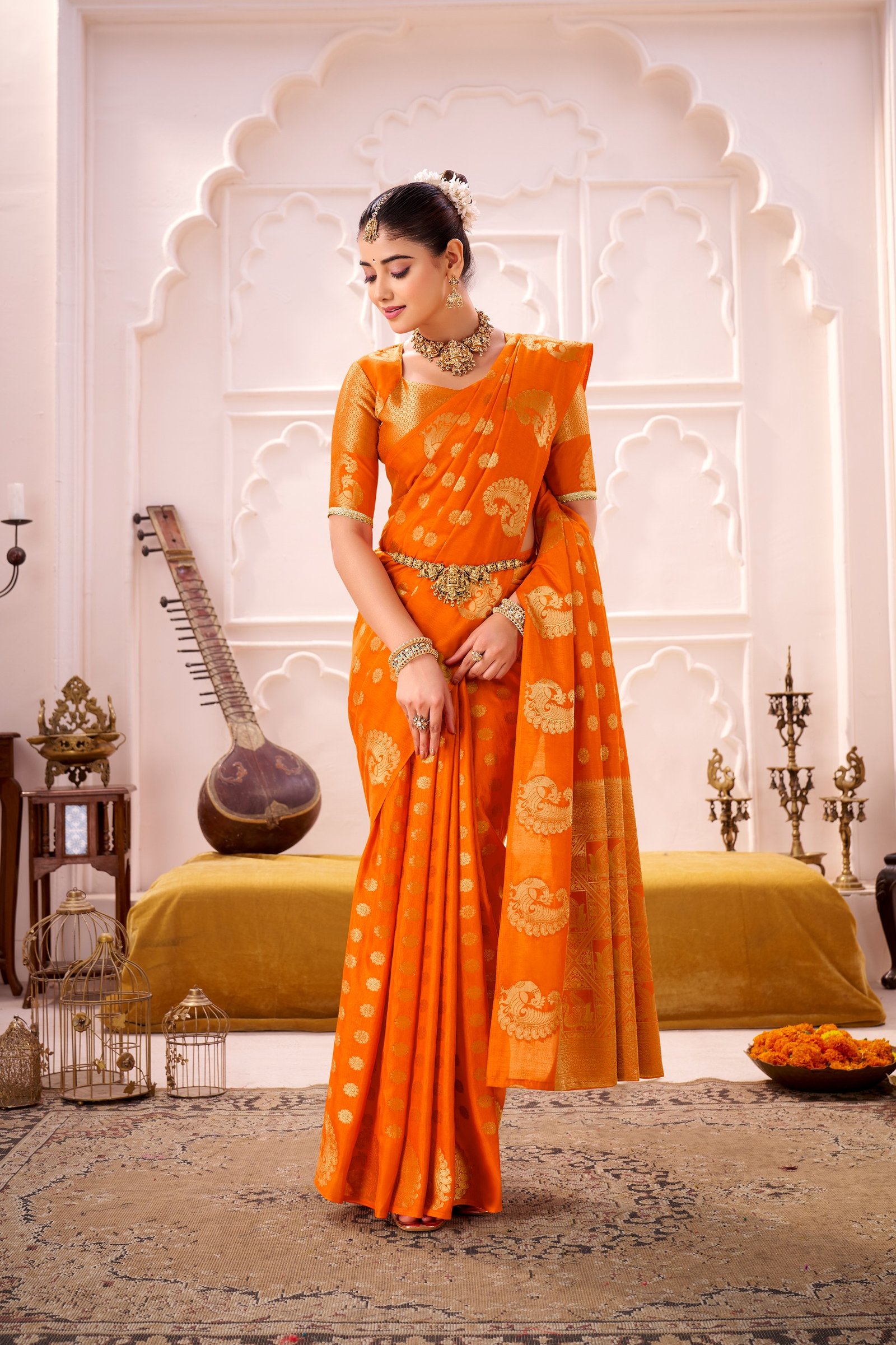 Saraswati Roop Silk Saree with Elegant Zari Weaving