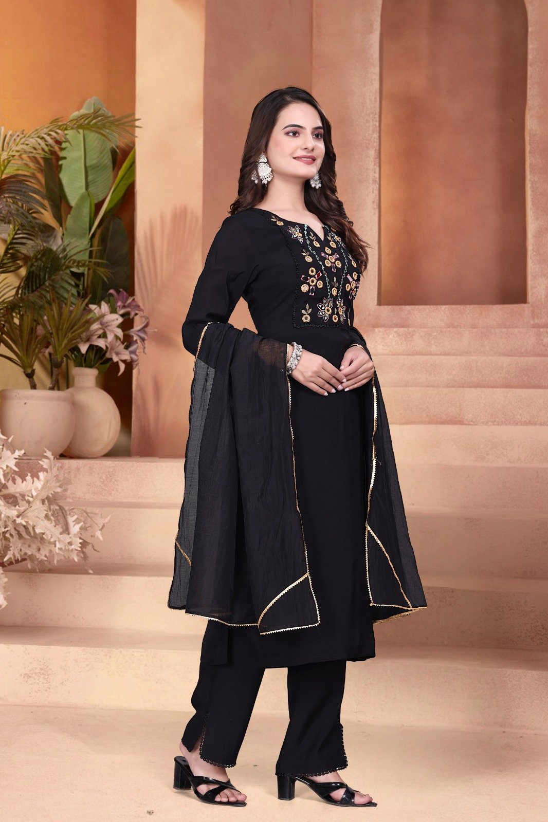 Premium Pure Mulchanderi Embroidered Straight Suit Set with Dupatta Code !! F.B.K.