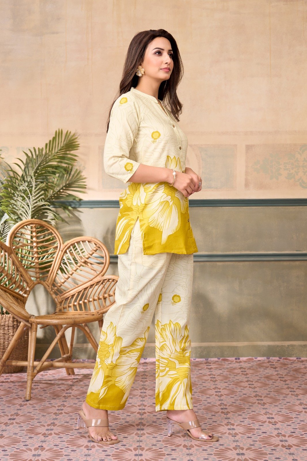 Premium Diamond Linen Floral Co-ord Set (Code: F.B.W.)