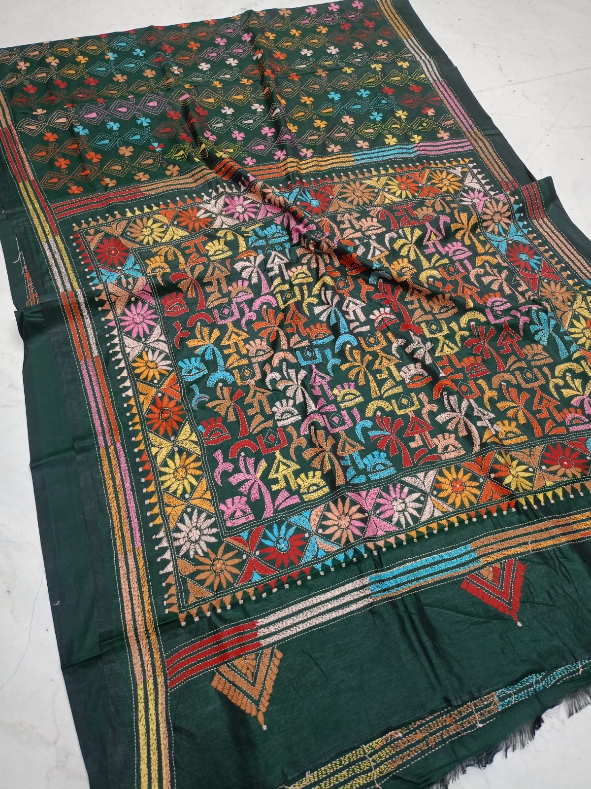 Exquisite Handmade Kantha Stitch Blended Bangalore Silk Saree Code !! T.T.G.C.