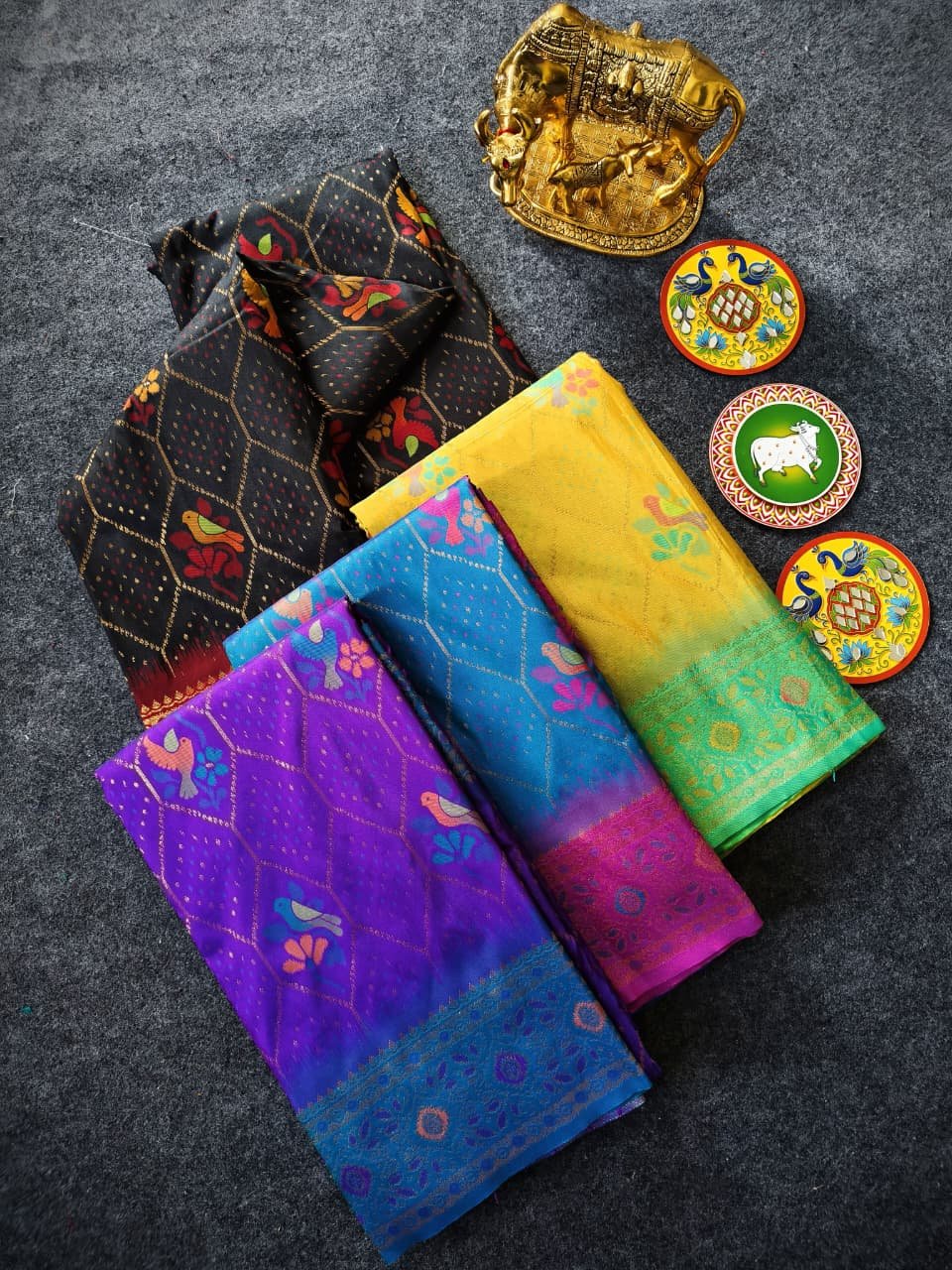 Traditional Motifs Semi Silk Saree with Rich Contrast Woven Pallu Code !! T.S.K.